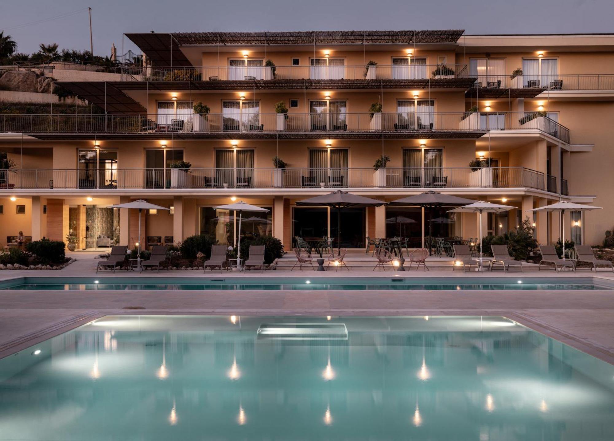 Luna Minoica Suites And Apartments Montallegro Buitenkant foto